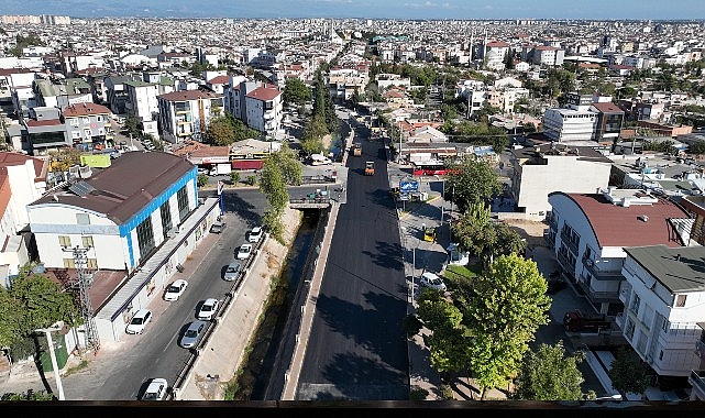Büyükşehir'den Şelale Caddesi'ne sıcak asfalt çalışması
